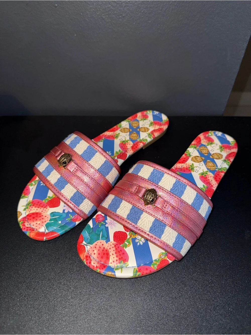 NWOT Kurt Geiger London Southbank Flat Sandals Size US 9.5/EU 40.5